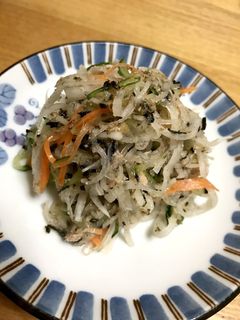 千切り野菜をモリモリ食べよう☆海苔サラダ-レシピのメイン写真