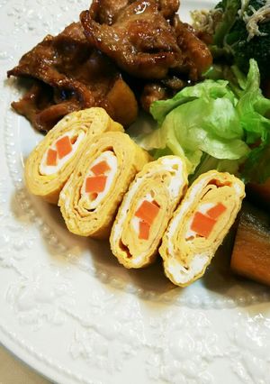 お弁当用 人参スティック入りだし巻き玉子-レシピのメイン写真