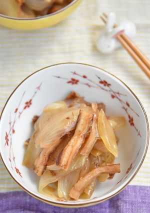 玉ねぎと竹輪の蒸し煮【作り置き】-レシピのメイン写真