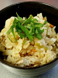 たけのことミズの炊き込みご飯-レシピのメイン写真