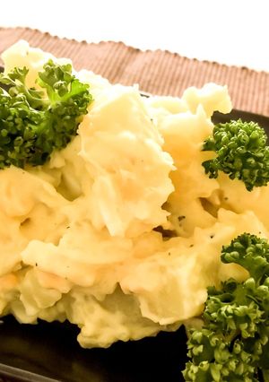 ゆで卵入りポテトサラダ-レシピのメイン写真
