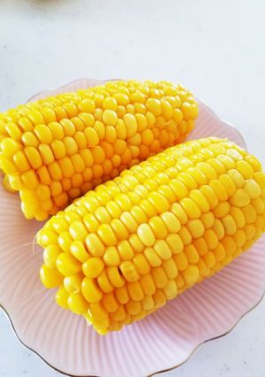 レンジで簡単❗とうもろこしのゆで方-レシピのメイン写真