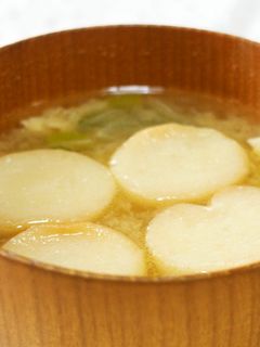 麩の味噌汁♪ふわふわとろとろ♪-レシピのメイン写真