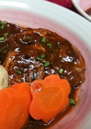 レンチン！ひじき入煮込みきつねハンバーグ-レシピのメイン写真