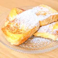 รูปของ 余った生クリームで！絶品フレンチトースト