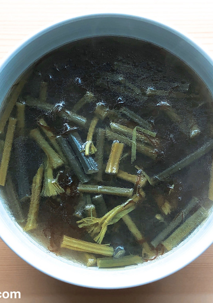 海と山のとろみ！もずくとわらびのスープ-レシピのメイン写真