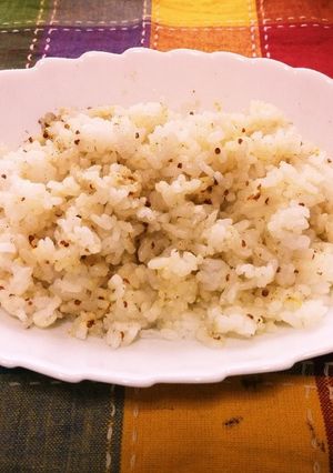 レンジでチン、まぜまぜ簡単具なし炒飯？！-レシピのメイン写真