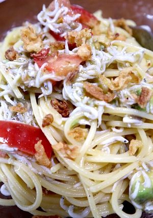 シラスとアボカドとトマトの冷製パスタ-レシピのメイン写真