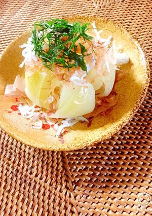 新タマネギのレンジ蒸し-レシピのメイン写真