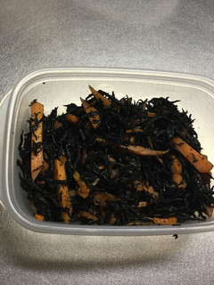 ひじきとにんじんの梅炒め-レシピのメイン写真