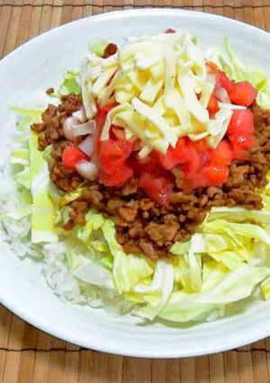 調味料は、家にある物だけ！簡単タコライス-レシピのメイン写真