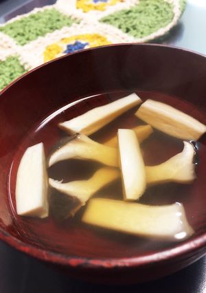 エリンギのお吸い物♪ あごだしパック使用-レシピのメイン写真