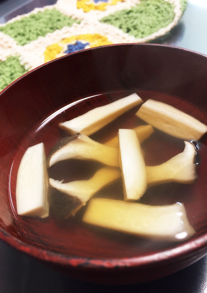 エリンギのお吸い物♪ あごだしパック使用-レシピのメイン写真