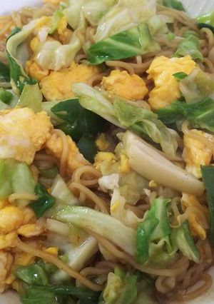 簡単・スクランブルエッグで作る焼きそば-レシピのメイン写真