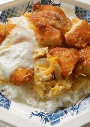 頭大盛りのチキンカツ丼♪-レシピのメイン写真
