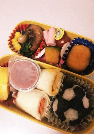 年長男子のお弁当 サッカーボール-レシピのメイン写真