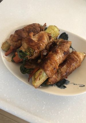 ミニ青梗菜と人参の豚肉巻き-レシピのメイン写真