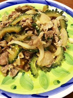 ゴーヤと豚肉の炒め物。-レシピのメイン写真