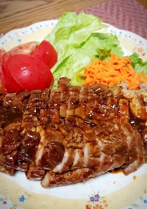 フライパンで簡単♪赤味噌が食欲増進の焼豚-レシピのメイン写真