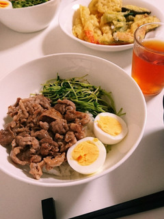 豚肉と豆苗のルーロー飯風-レシピのメイン写真