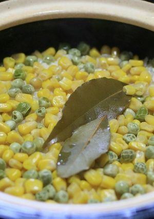 グリーンピースとトウモロコシの洋風ご飯-レシピのメイン写真