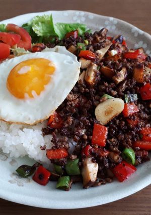 オイマヨポンで簡単味付け！アジアン肉飯-レシピのメイン写真