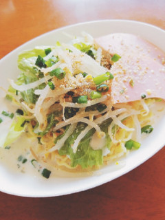 サッポロ一番☆冷やし牛乳とんこつラーメン-レシピのメイン写真