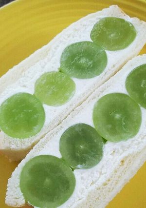 レアチーズケーキみたいなフルーツサンド-レシピのメイン写真