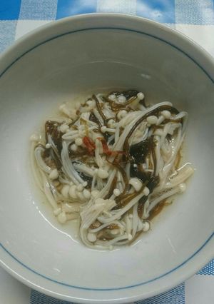 超簡単、えのき茸ともずくの酢の物-レシピのメイン写真