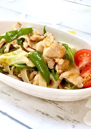 ペーストで簡単☆豚野菜のレッドカレー炒め-レシピのメイン写真