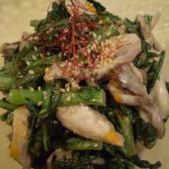 รูปของ 金のごまだれで「春菊と舞茸の和え物」♪