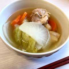 鶏肉と野菜の具だくさんスープ【夜食にも】-レシピのメイン写真