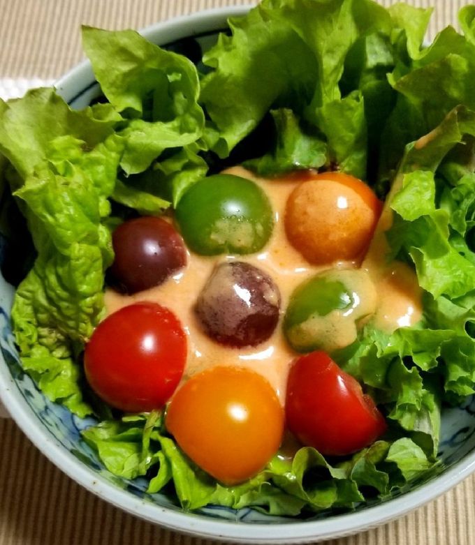 彩りトマトのサラダ by 春菜食堂ϋ♡ 【クックパッド】 簡単おいしい