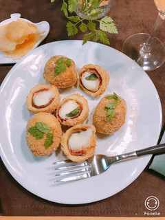 カチョカバロチッコロの生ハム包み揚げ-レシピのメイン写真