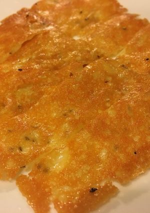 カリカリ美味しい！チーズせんべい-レシピのメイン写真