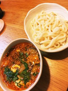 蒸し暑い夜に!夜食に!すっぱ辛つけうどん-レシピのメイン写真