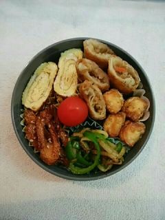 簡単!ジャガイモとピーマンのカレー粉炒め-レシピのメイン写真