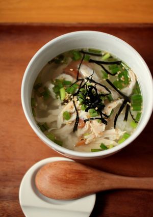 サラダチキンであっという間の鶏茶漬け-レシピのメイン写真