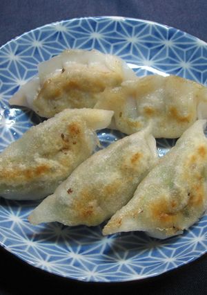 材料たったの3つ！米粉で餃子の皮-レシピのメイン写真