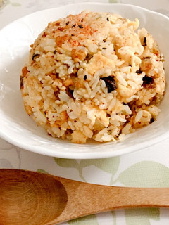 ピリ辛*高菜の鶏そぼろ炒飯-レシピのメイン写真