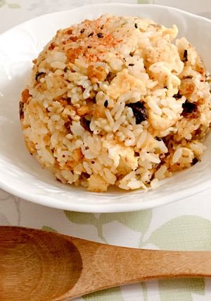 ピリ辛＊高菜の鶏そぼろ炒飯-レシピのメイン写真