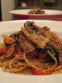 トマトと麺つゆでアジアンなパスタ-レシピのメイン写真