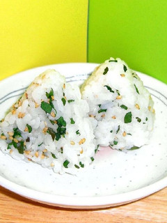 ✿焼きほうれん草 no 栄養おにぎり♪♪-レシピのメイン写真