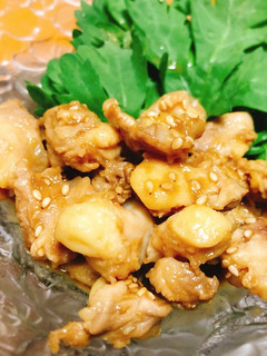 鶏ひざ軟骨のごま黒酢和え-レシピのメイン写真