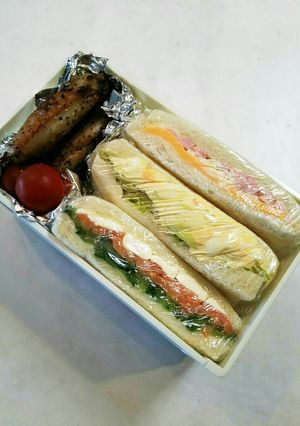 お弁当(6/26) サンドイッチ-レシピのメイン写真