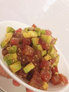 マグロアボカド-レシピのメイン写真