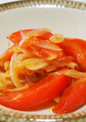 トマトとベーコンの炒め物♪トマトとろける-レシピのメイン写真