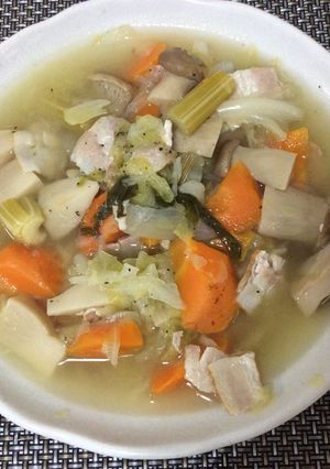 ベーコンと野菜のスープ-レシピのメイン写真