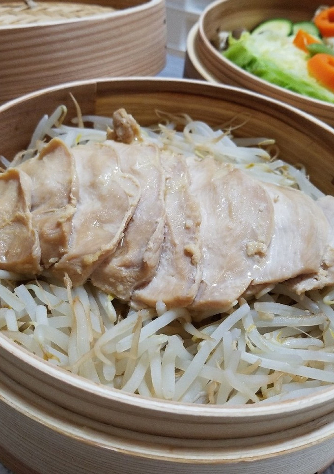 蒸篭蒸し☆分量簡単♪︎鶏胸肉の味噌漬け-レシピのメイン写真