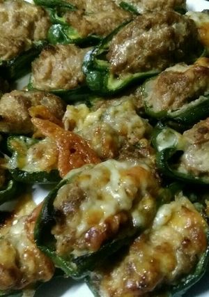 オーブンで焼くピーマンの肉詰め-レシピのメイン写真